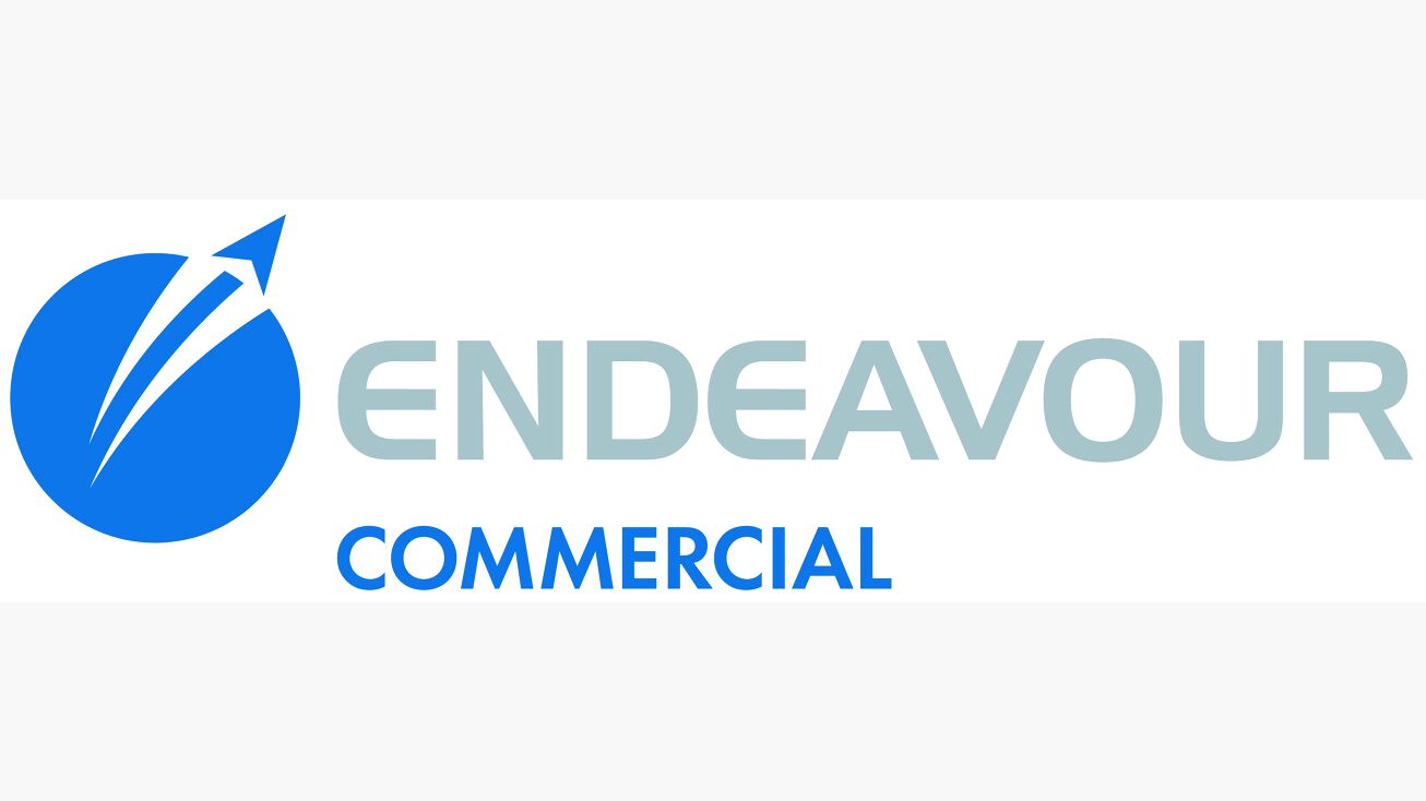 52590 Evergreen Rd, Granger, IN 46530