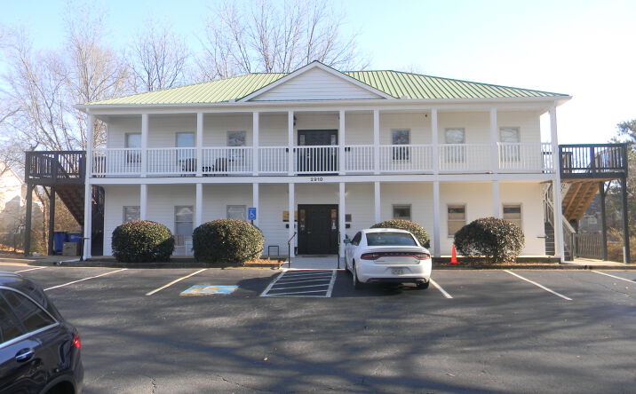 image of property at 2910 CHEROKEE ST NW Kennesaw GA 30144-6523