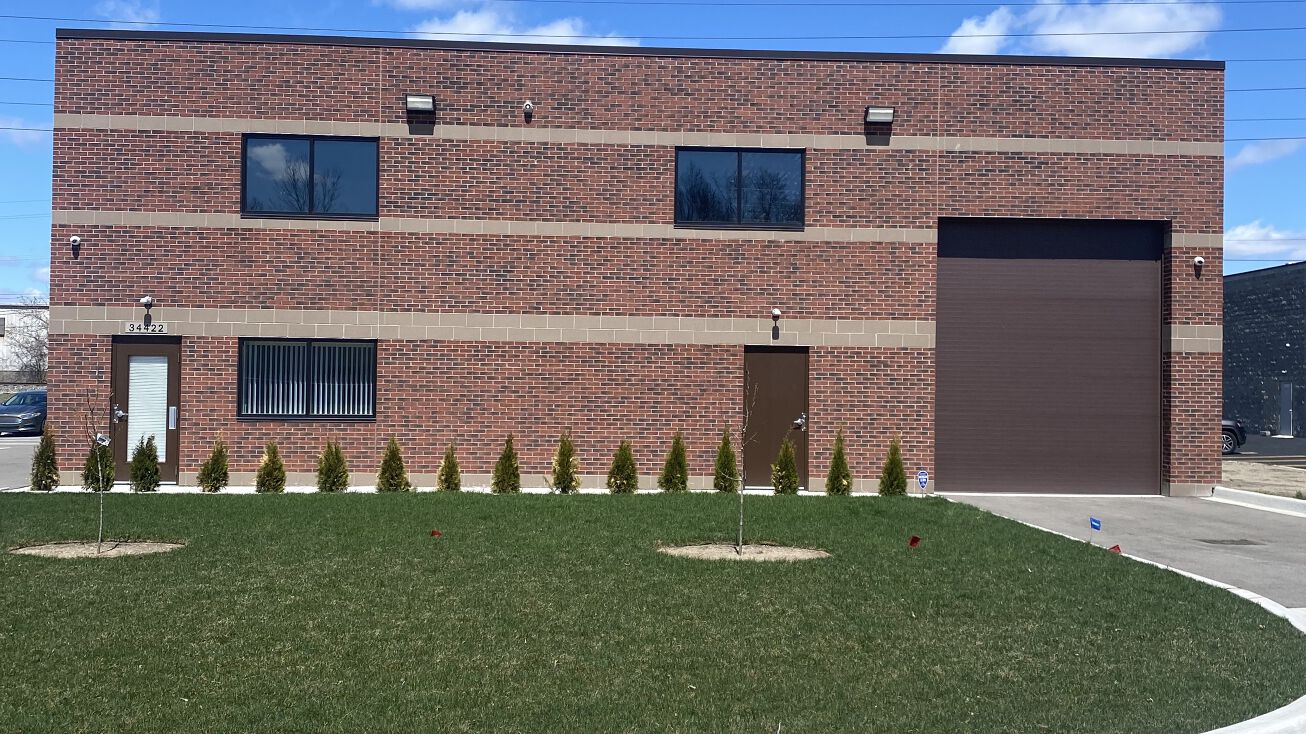 34422 Rosati Ave, Livonia, MI 48150