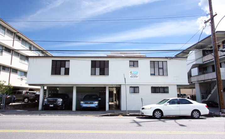 Pictures of Multifamily property located at 1415 Kinau St, Honolulu, HI 96814 for sales - image #1