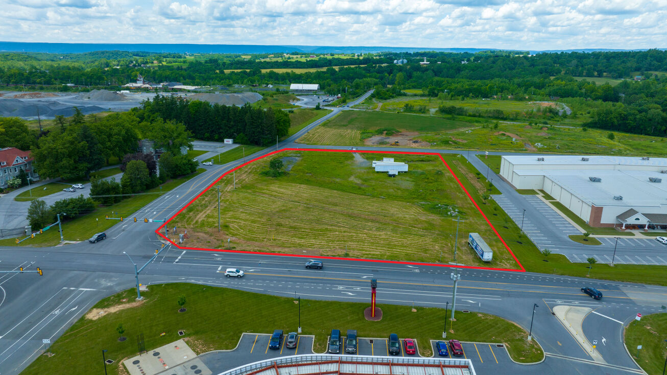 Clear Spring Road & Rte. 422 4.14 +/ acres, Annville, PA 17003