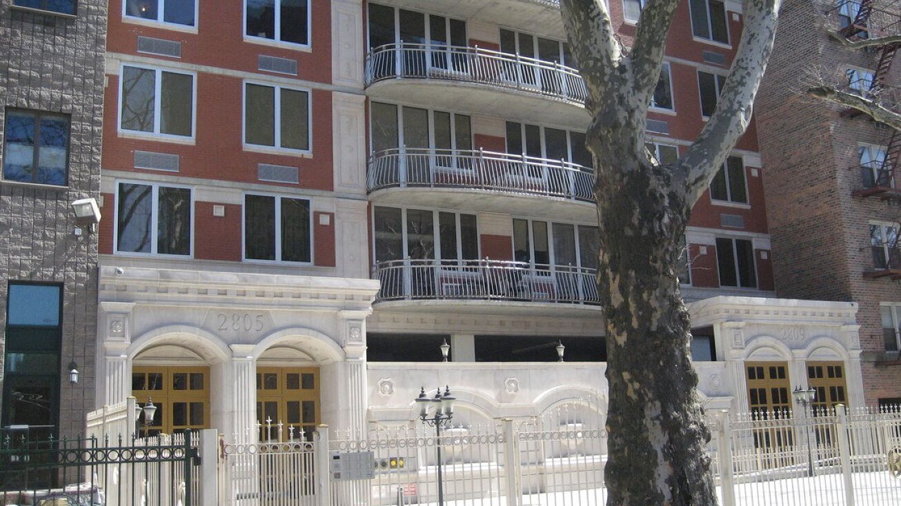 2809 Ocean Pkwy, Brooklyn, NY 11235 Office Property for Sale Ocean