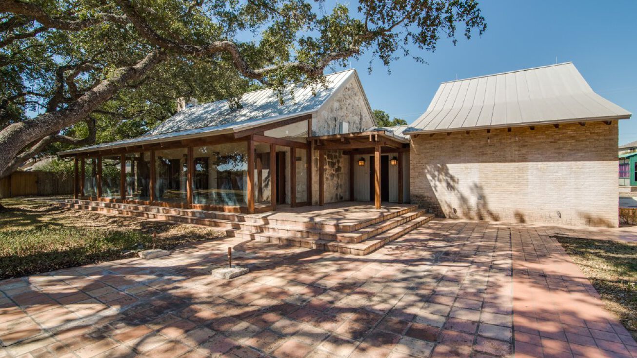 18221 Bulverde Rd, San Antonio, TX 78259