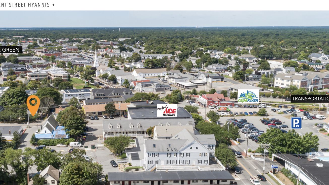 27 Pleasant St, Barnstable, MA 02601