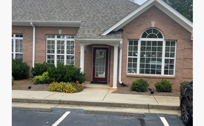 homes for sale hembree rd roswell ga