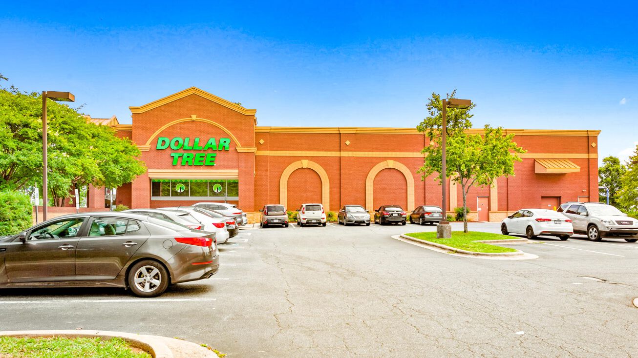 5811 Prosperity Church Road, Charlotte, NC 28269 Retail Property for