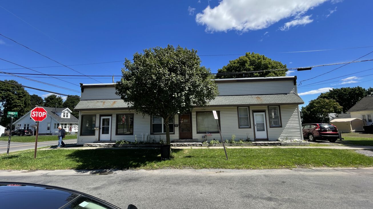 324 East Ave, East Syracuse, NY 13057