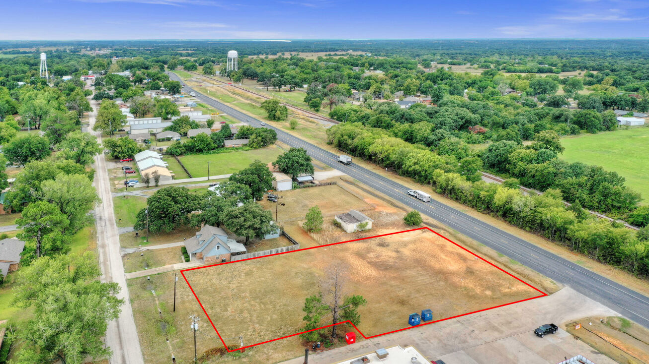 N Main St, Collinsville, TX 76233