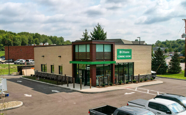 Pictures of Retail property located at 8378 Washington St, Chagrin Falls, OH 44023 for comps - image #1