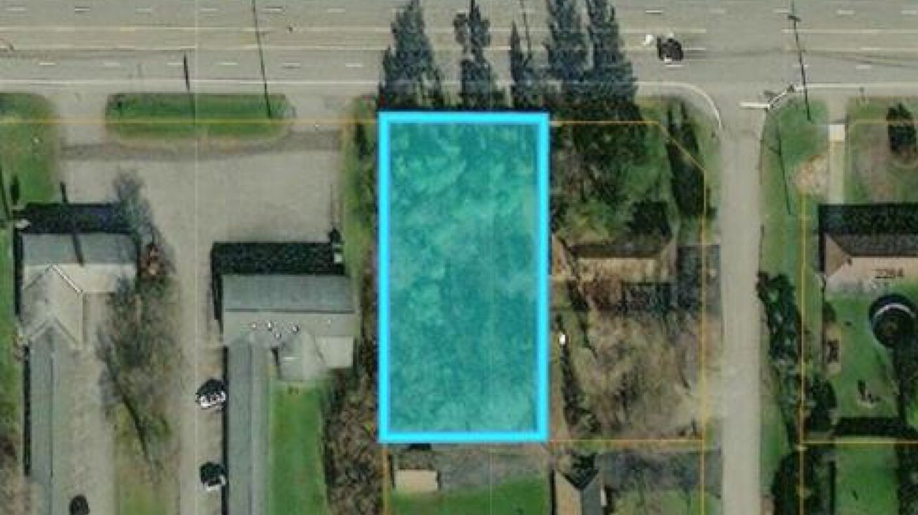 2274 Southwestern Blvd, Orchard Park, NY 14127