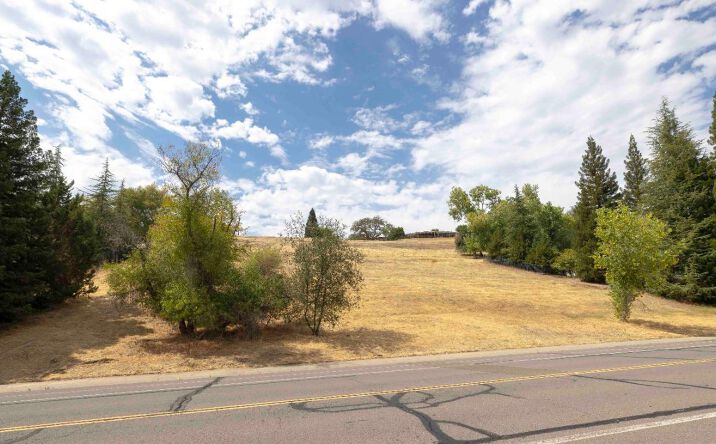 Pictures of Land property located at 3962 Rawhide Rd, Rocklin, CA 95677 for sales - image #1