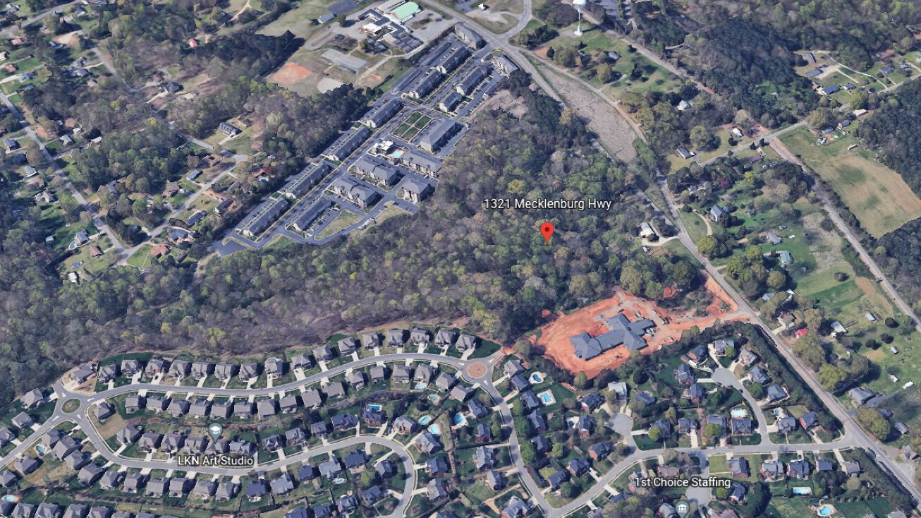 1321 Mecklenburg Hwy, Mooresville, NC 28115