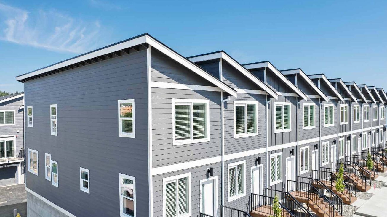 1003 Little Haven Ln, Bremerton, WA 98310