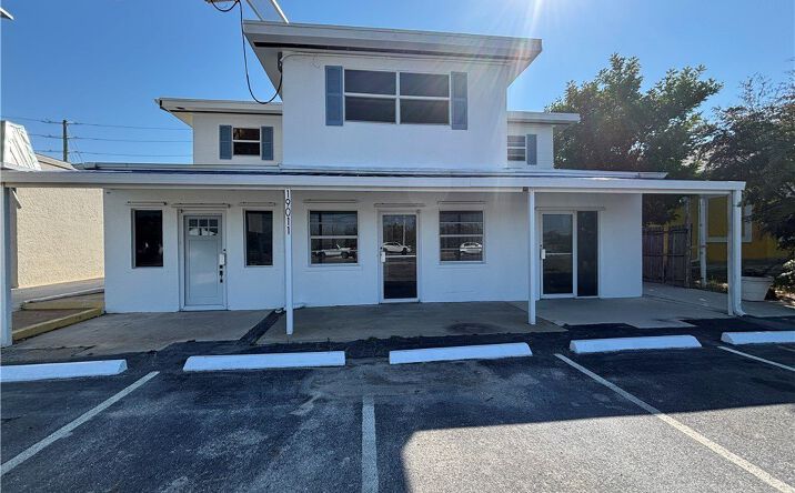 Pictures of Special Purpose property located at 19011 San Carlos Boulevard, Fort Myers Beach, FL 33931 for sales - image #1