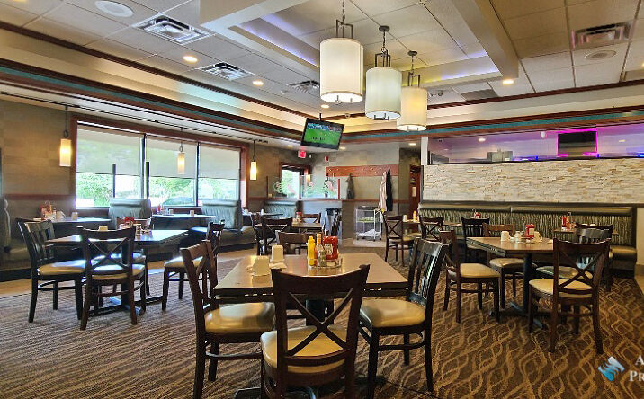 image of property at 1823 W WISE RD Schaumburg IL 60193-3526