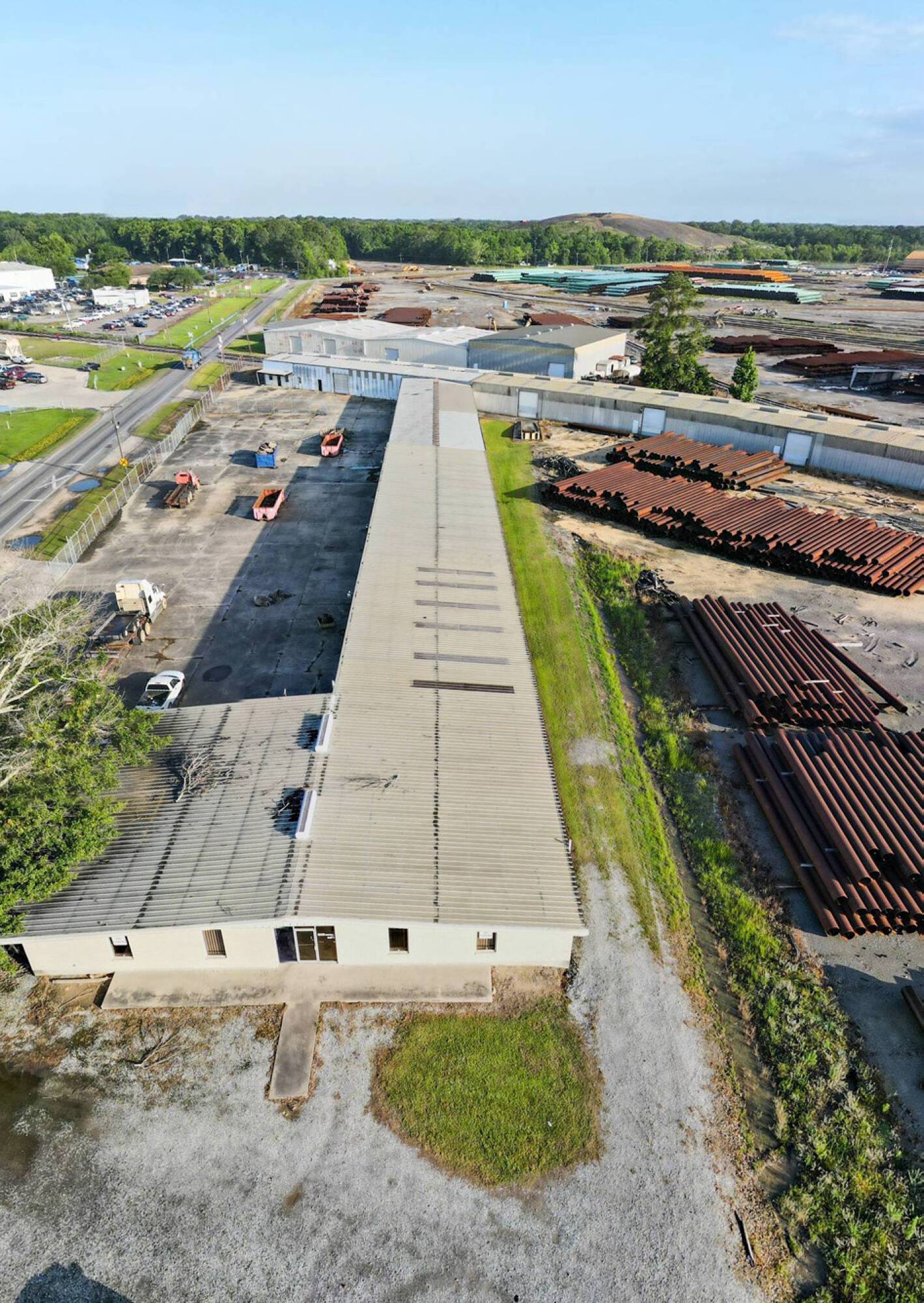Rail Served Complex