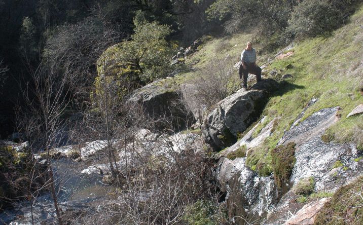 Pictures of Land property located at 7005 Mountain Ranch Rd, Mountain Ranch, CA 95246 for sales - image #1