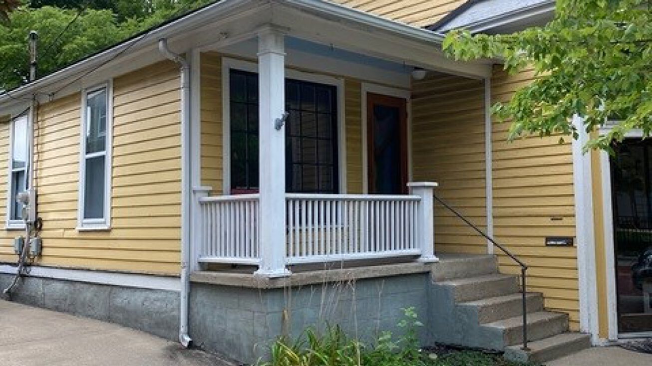 1031 Wealthy St SE, Grand Rapids, MI 49506 - Office Property for Sale