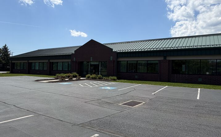 Pictures of Office property located at 75 Shannon Dr, Harrisburg, PA 17112 for sales - image #1