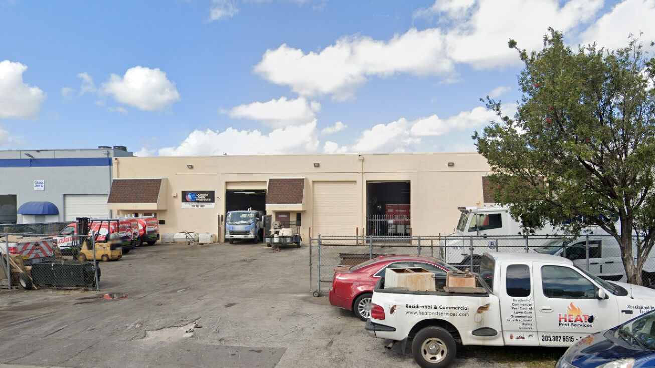 8081 NW 66th St, Miami, FL 33166 Industrial Property for Sale Miami
