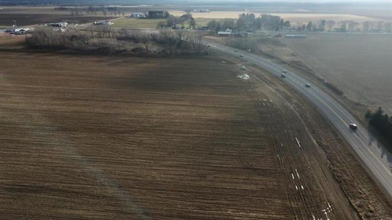 16 acres Hwy 12, Prairie du Sac, WI 53583