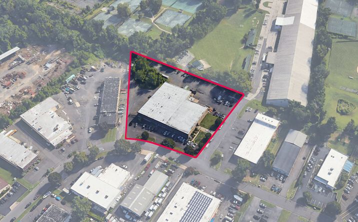 Pictures of Industrial property located at 1701 Loretta Ave, Feasterville-Trevose, PA 19053 for sales - image #1