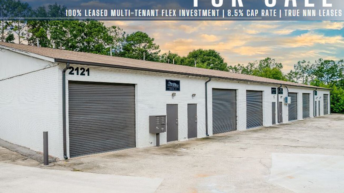 2121 Hewatt Rd, Snellville, GA 30039