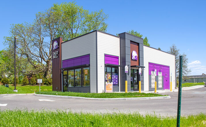 image of property at 3777 HAMILTON CLEVES RD Hamilton OH 45013-9557