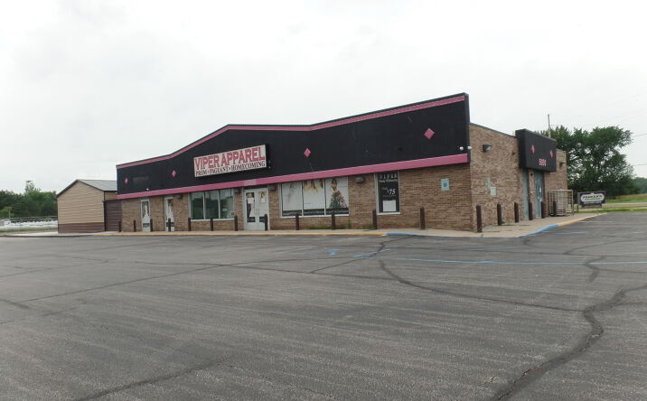 Pictures of Retail property located at 5050 Zelle Dr, Bridgeport charter Township, MI 48722 for sales - image #1