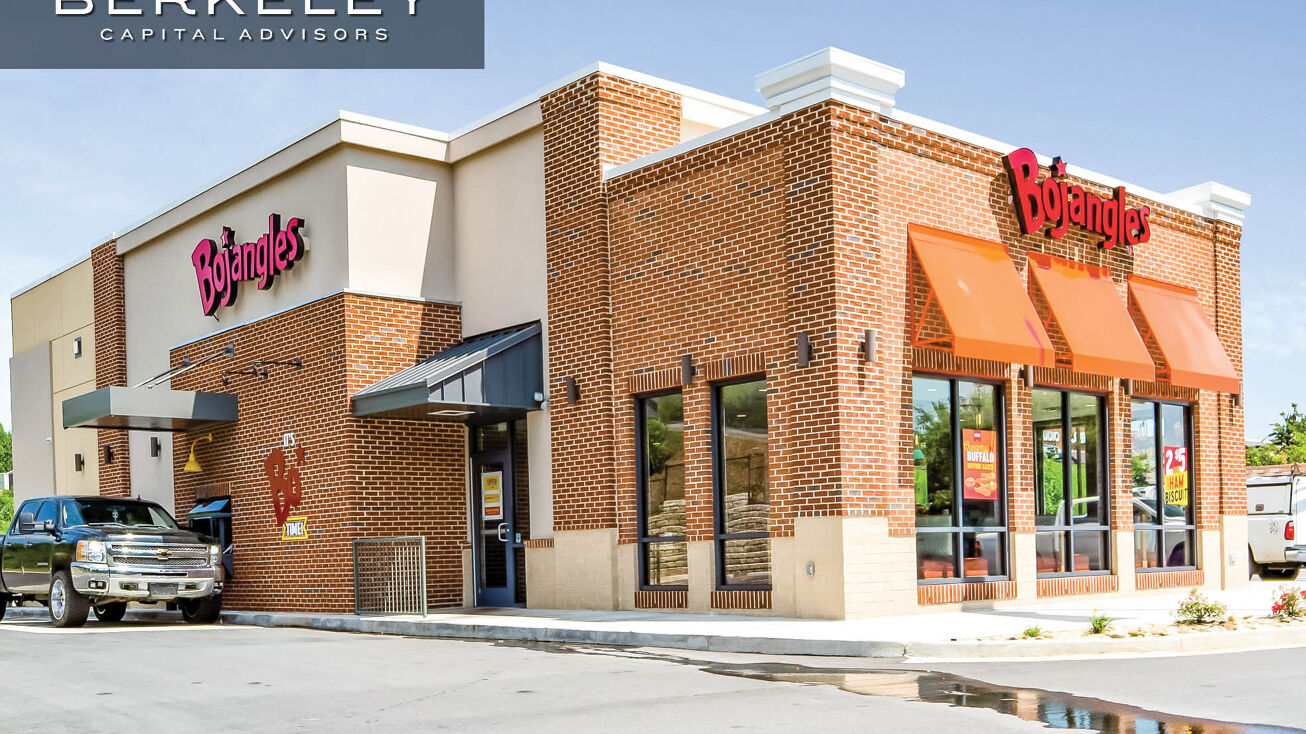 760 N Interstate 35 E Rd, Lancaster, TX 75146