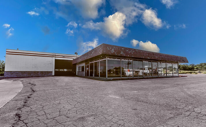 Pictures of Industrial property located at 90 US-12, Fox Lake, IL 60020 for sales - image #1