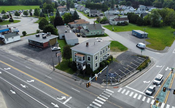 Pictures of Office, Retail property located at 513 Sabattus St, Lewiston, ME 04240 for sales - image #1