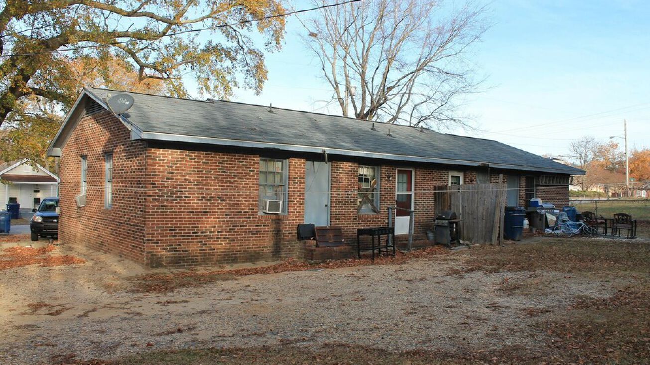 123 N 7th St, Smithfield, NC 27577 Multifamily Property for Sale