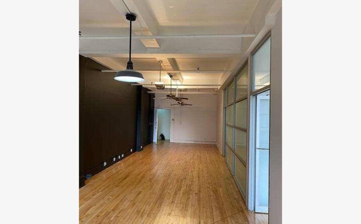 Pictures of Office property located at 134 W 26th St 6TH & 7TH AVE, New York, NY 10001 for sales - image #1