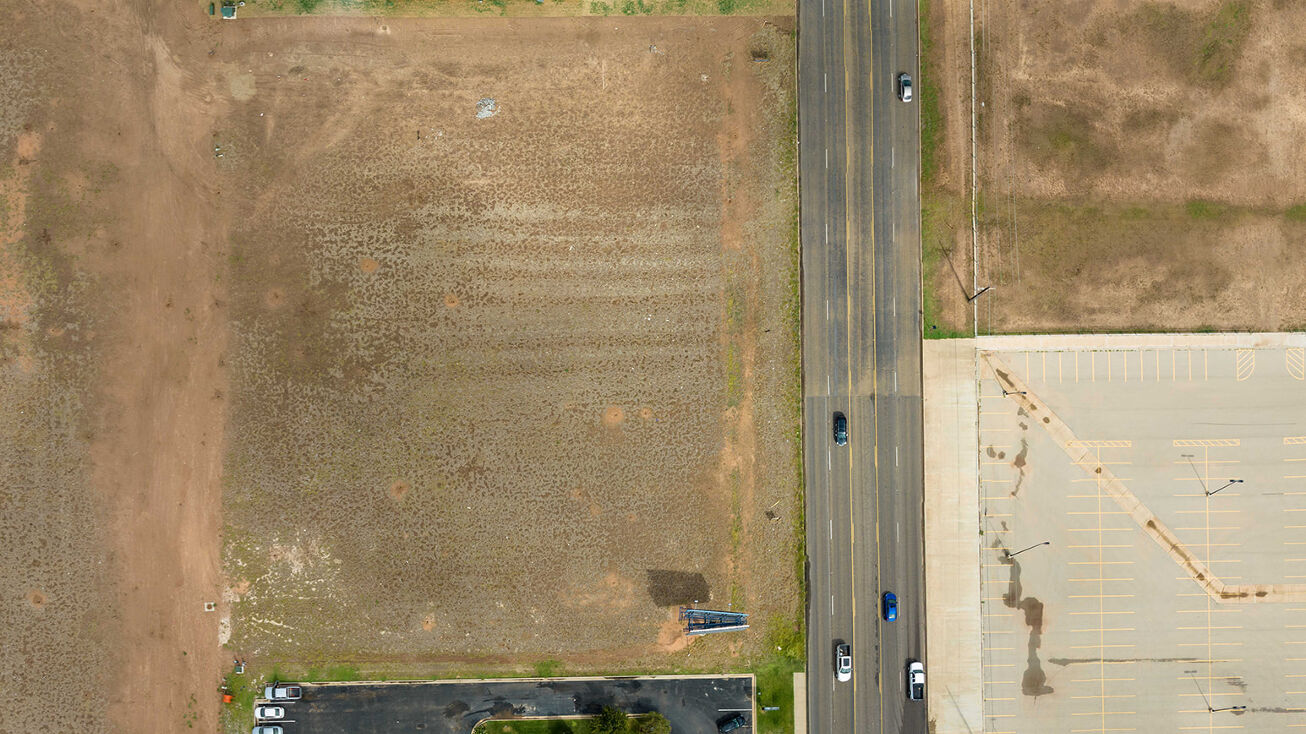 701 Donald Preston Dr, Wolfforth, TX 79382