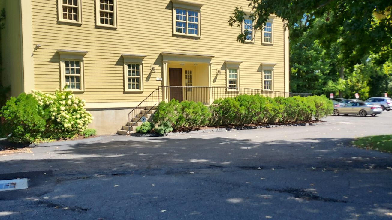 12 Precision Rd, Danbury, CT 06810