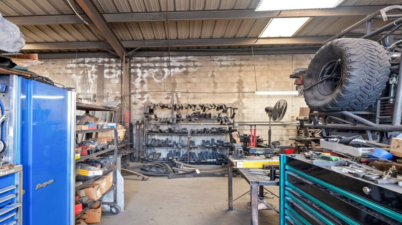 518 Venture St, Escondido, CA 920291212 Industrial Property for Sale