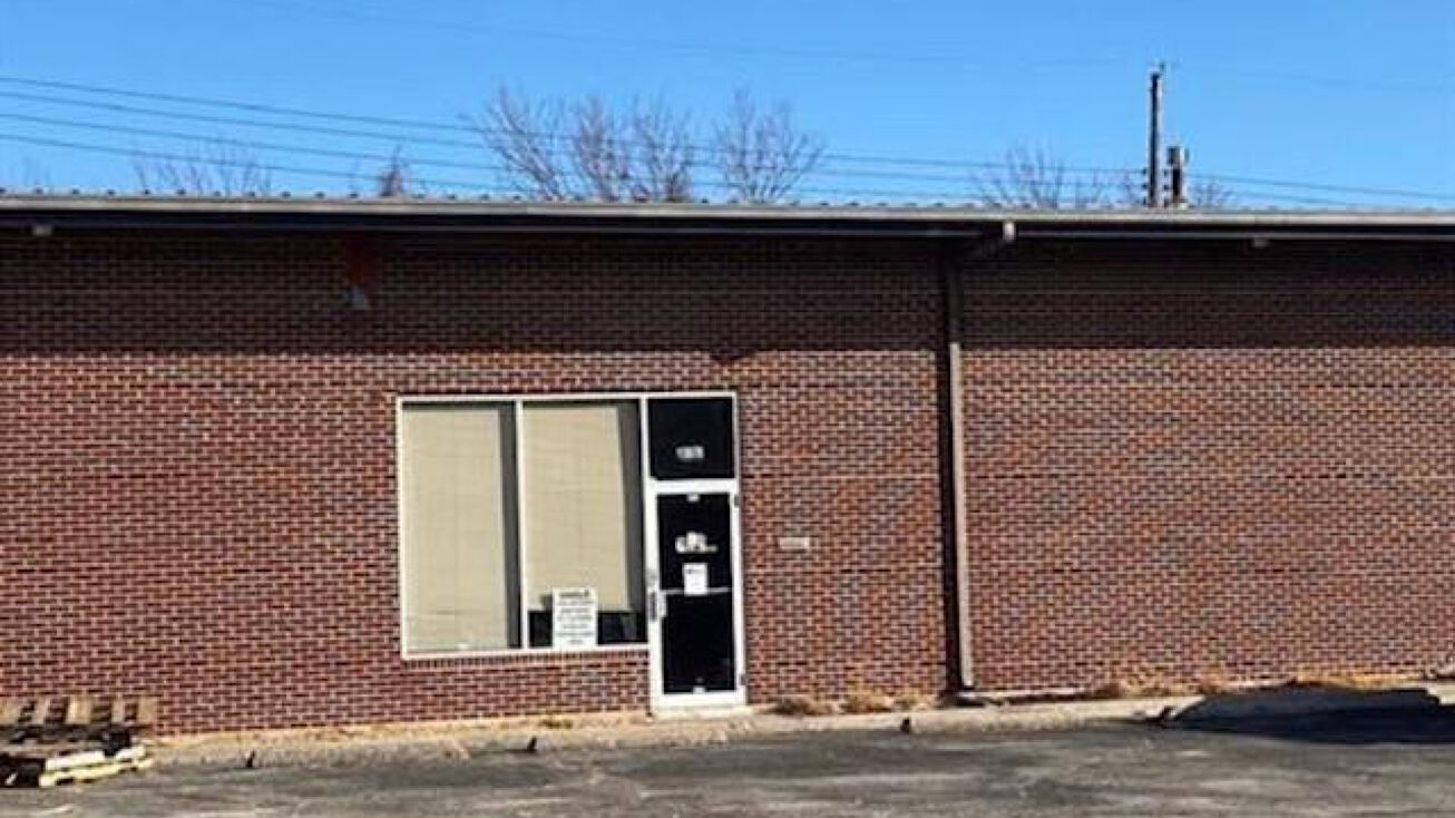 13879 E 35th Street Court, Independence, MO 64055 Industrial Property