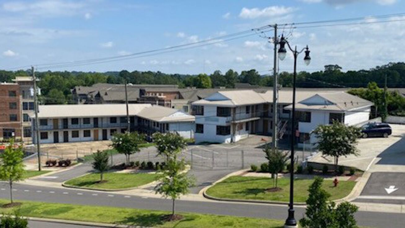 219 Greensboro Ave, Tuscaloosa, AL 35401