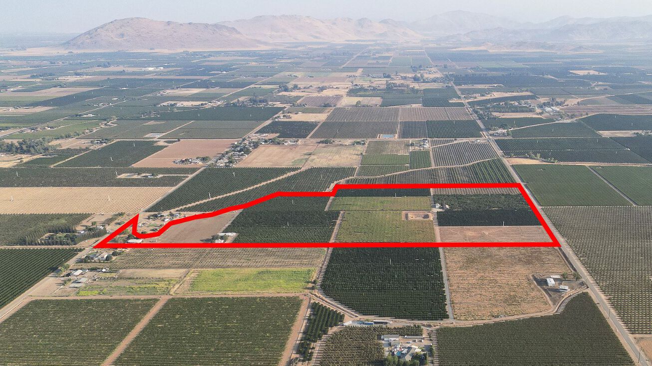 22298 E South Ave, Reedley, CA 93654