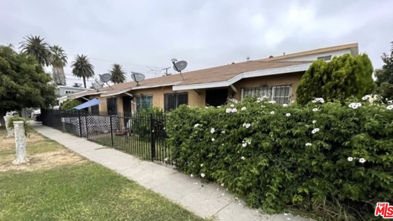 5101 Roseland St, Los Angeles, CA 90016