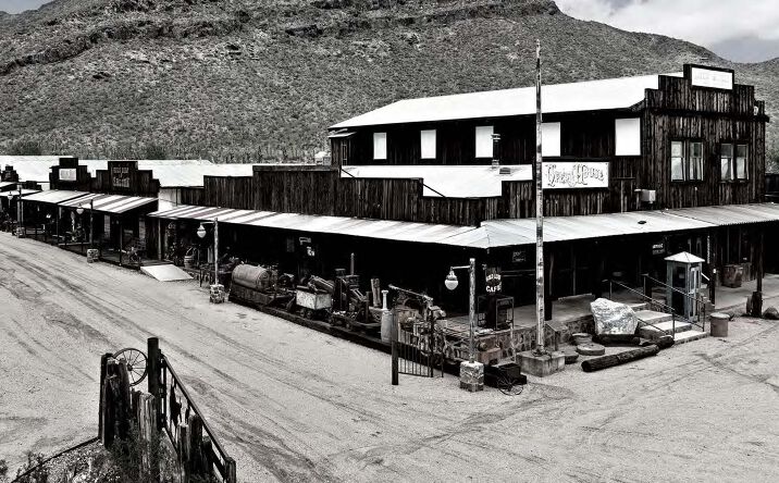 Pictures of Retail, Land property located at Robson Ranch Rd, Aguila, AZ 85320 for sales - image #1