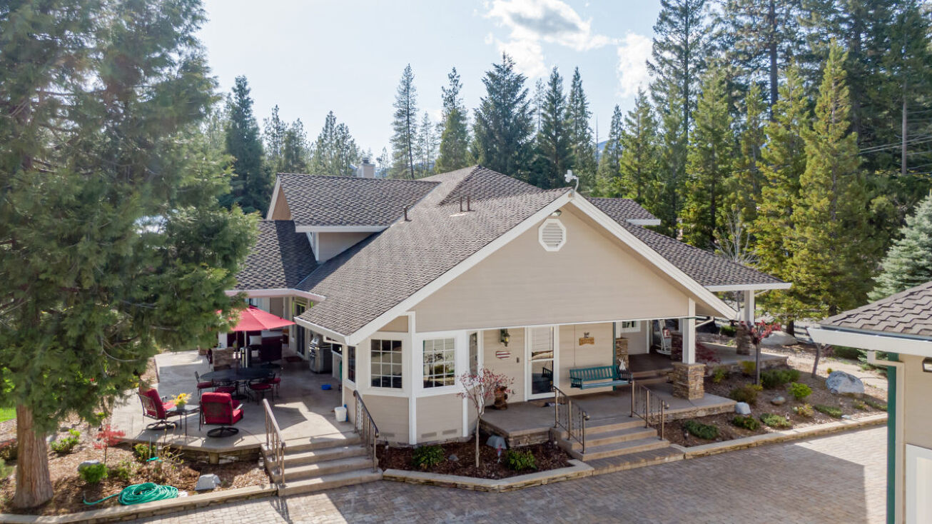 50 Cedar Rd & 270 Mary Ave, Trinity Center, CA 96091