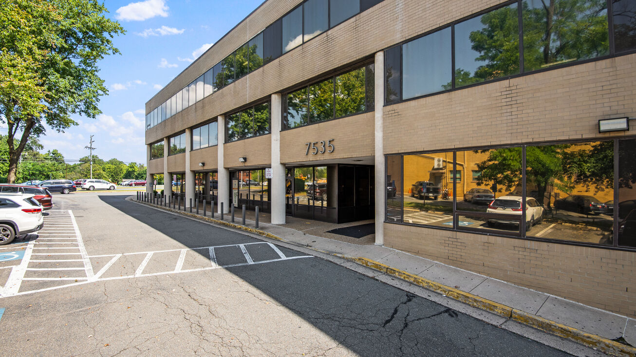 7535 Little River Turnpike, Annandale, VA 22003 Office Property for