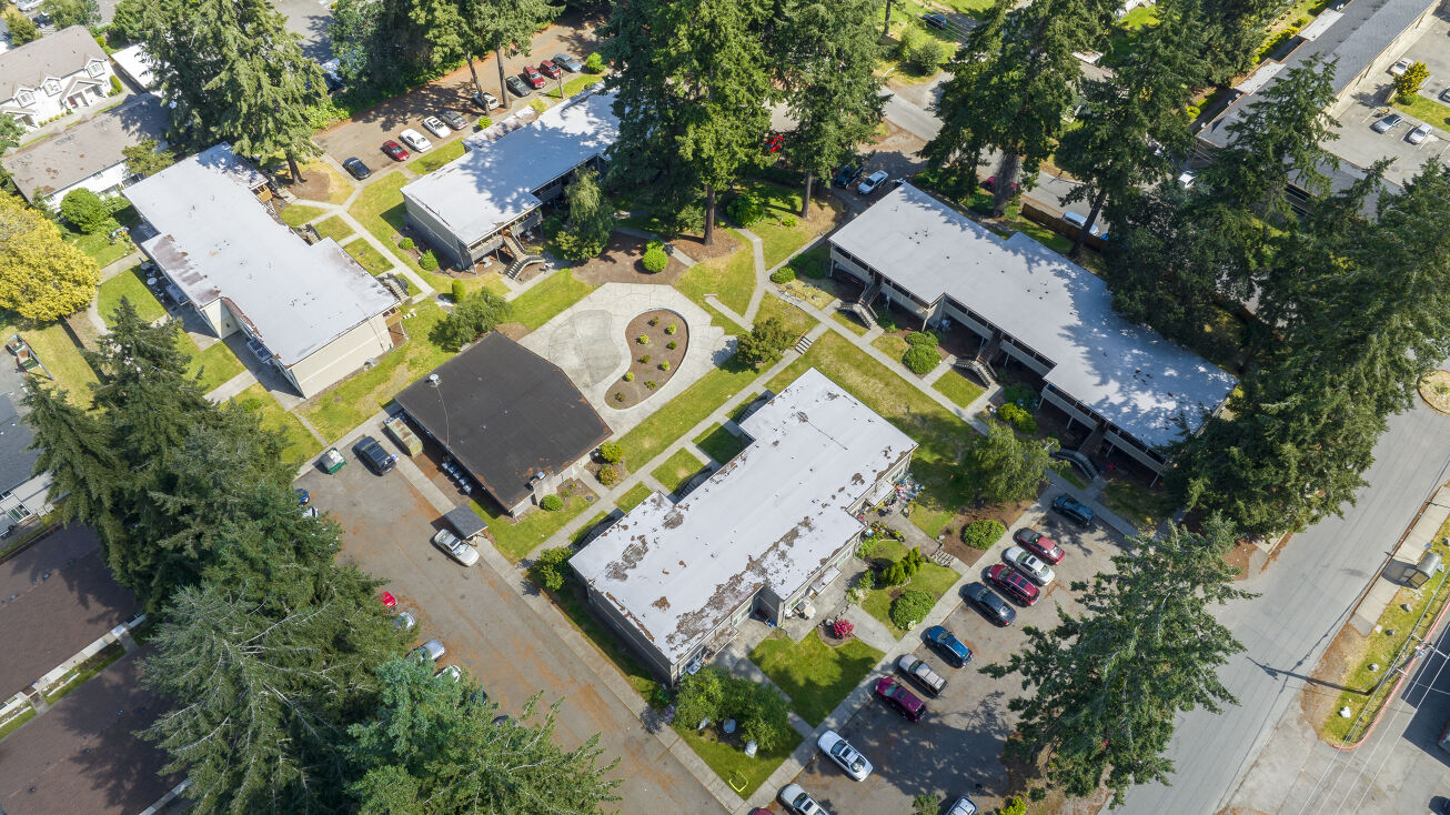 12874 Lincoln Ave SW, Lakewood, WA 98499