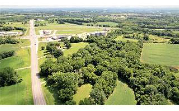 Pictures of Land, Business for Sale property located at 4411 Rochester Rd, St Joseph, MO 64506 for sales - image #1