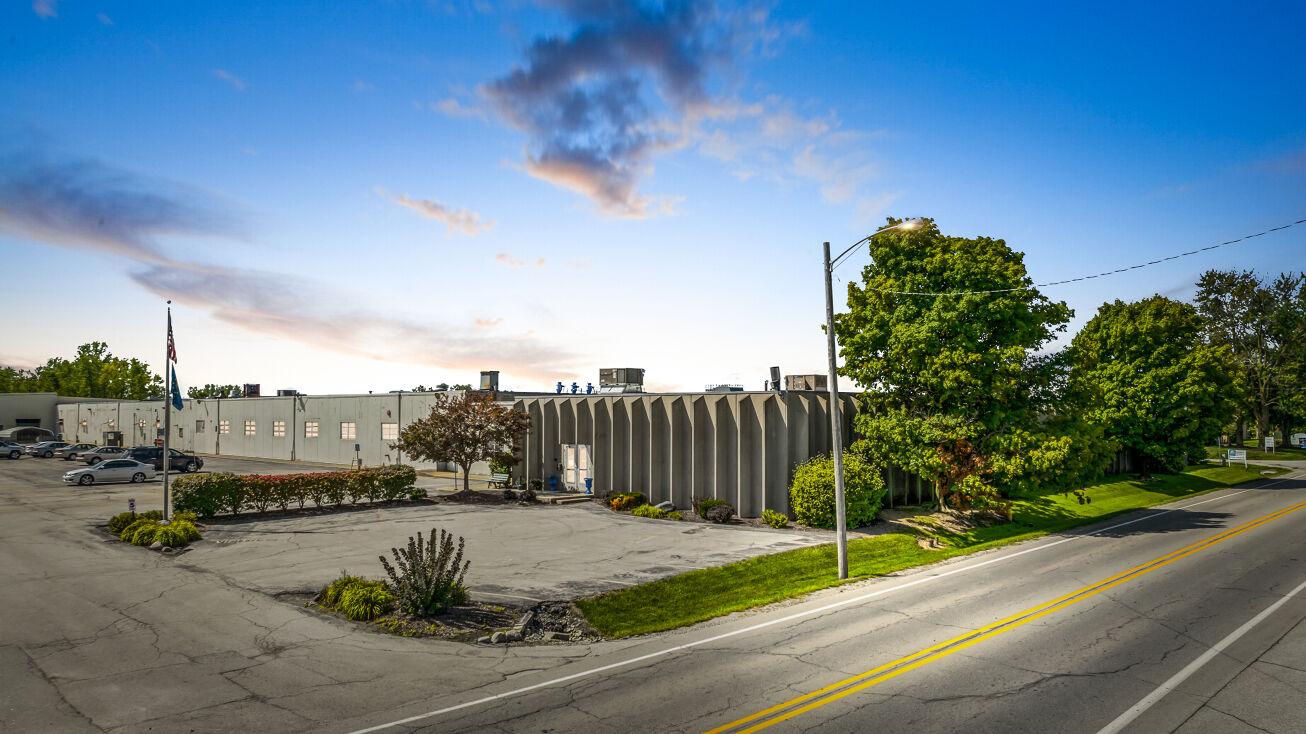 3405 Engle Rd, Fort Wayne, IN 46809