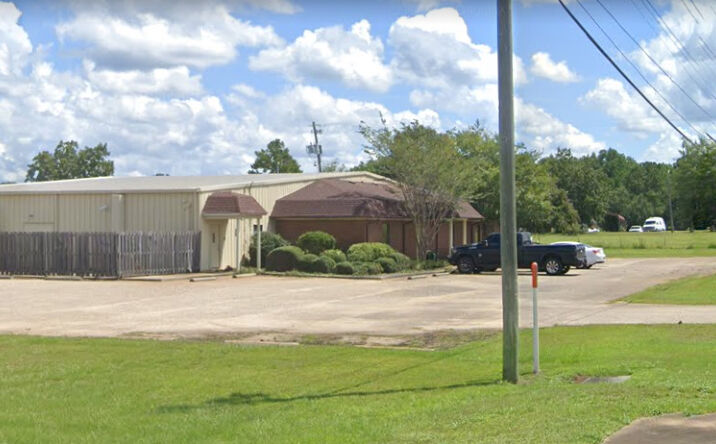 Pictures of Industrial property located at 410 Industrial Blvd, Daleville, AL 36322 for sales - image #1