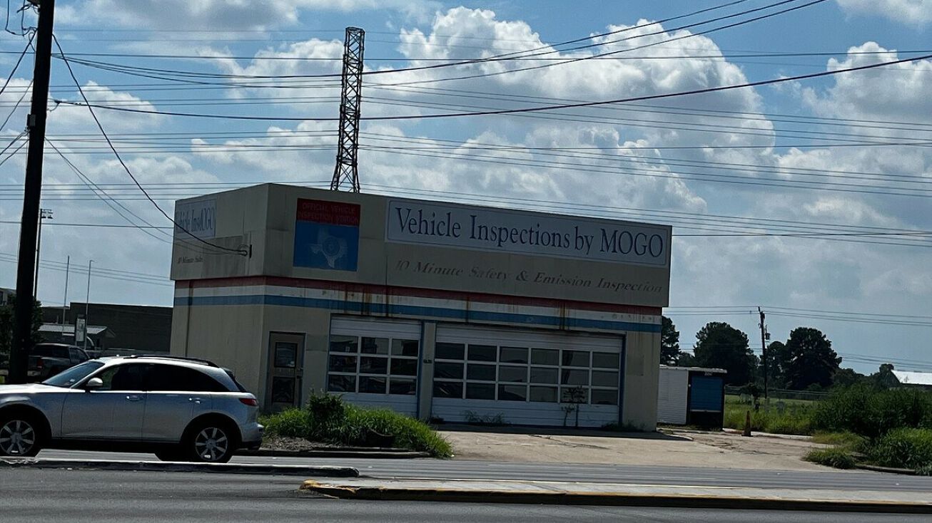 217 E Jericho Turnpike, Huntington Station, NY 11746