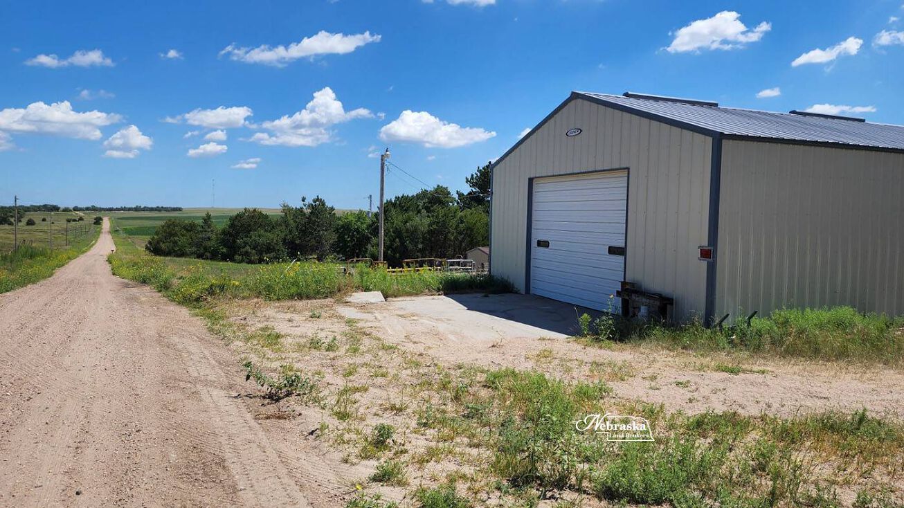 7766 E Autogate Rd, Stapleton, NE 69163 | Crexi.com